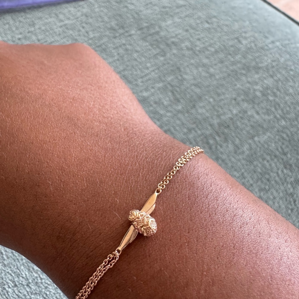 Rose Gold Bee Bracelet